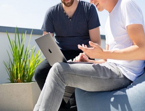 10 Steps To Be A Standout Student In Online Class